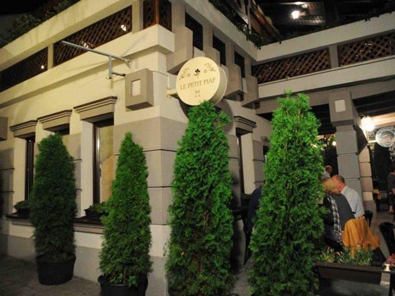 Garni Hotel Le Petit Piaf Beograd Ngoại thất bức ảnh